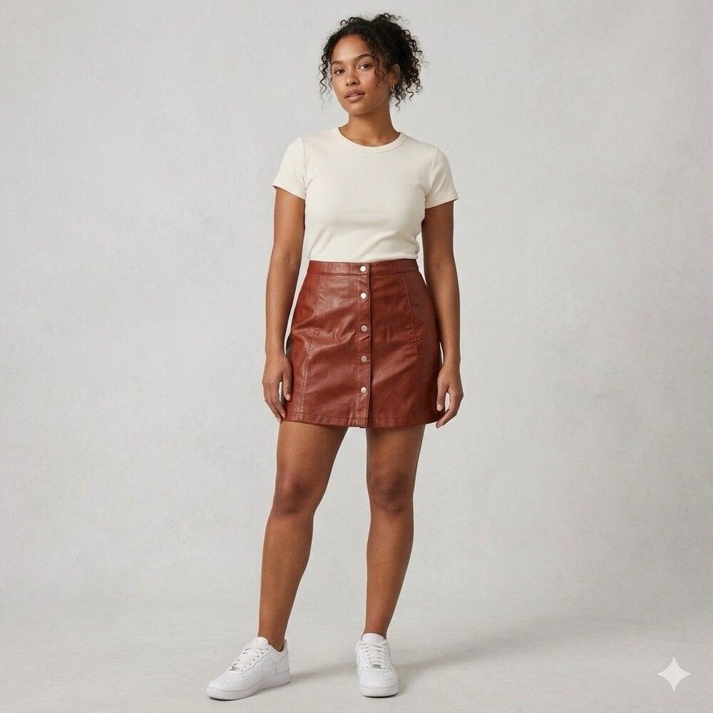 Urban Outfitters Women's Brick Red Faux Leather Snap Up Front Mini Skirt Size M
